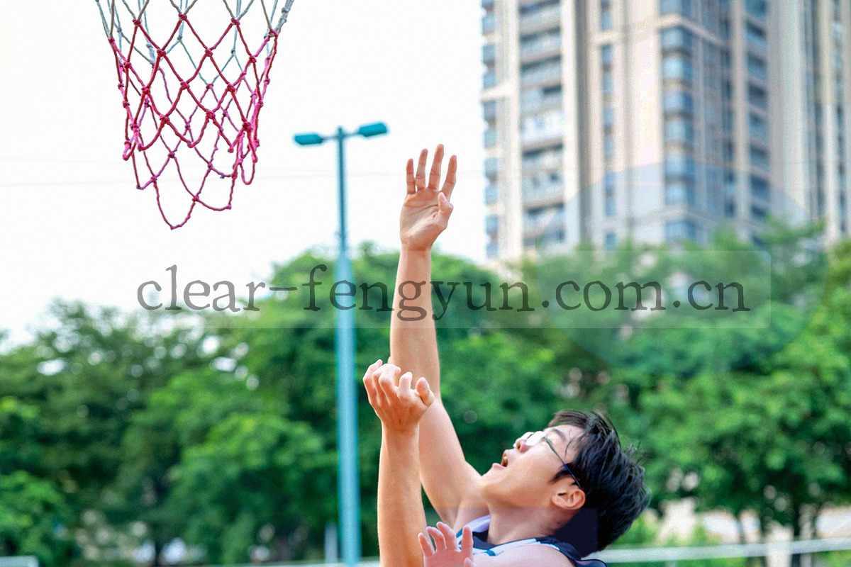 客户服务概念图，体现风云体育客服支持场景